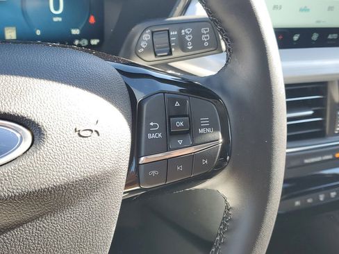 New 2026 Ford Escape SE w/ PHEV Premium Package image 11