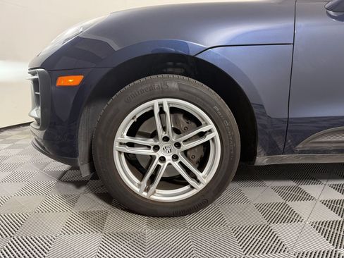 Used 2022 Porsche Macan AWD/4WD image 12