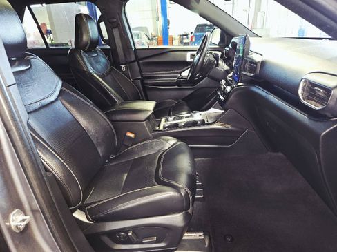 Used 2021 Ford Explorer ST w/ Equipment Group 401A AWD/4WD image 66