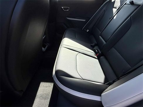 New 2026 Kia K4 GT-Line Turbo image 3