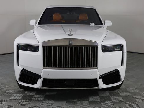 New 2026 Rolls-Royce Cullinan image 10