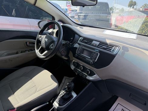Used 2017 Kia Rio LX w/ Power Package FWD image 9