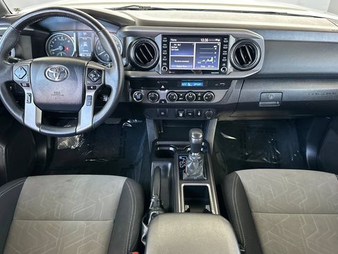 Used 2023 Toyota Tacoma TRD Sport AWD/4WD image 16