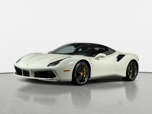 Used 2019 Ferrari 488 GTB RWD image 17