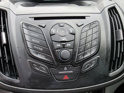 Used 2015 Ford Escape SE FWD image 26