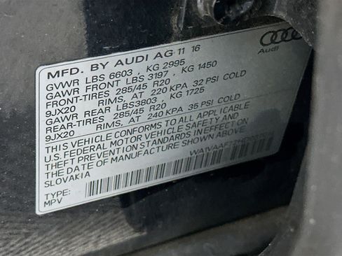 Used 2017 Audi Q7 3.0T Prestige AWD/4WD image 12
