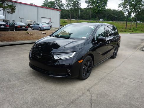 Used 2024 Honda Odyssey Sport image 27
