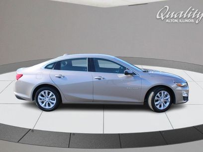 Certified 2025 Chevrolet Malibu LT