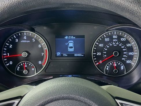 Used 2020 Kia Optima LX FWD image 14