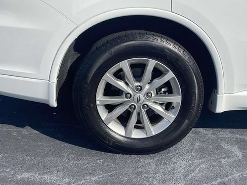 Used 2025 Dodge Durango GT RWD image 9