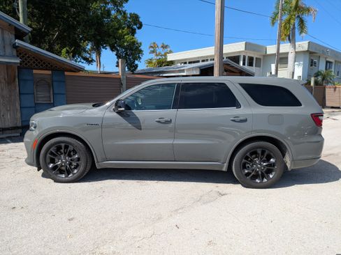 Used 2021 Dodge Durango R/T w/ Blacktop Package RWD image 7