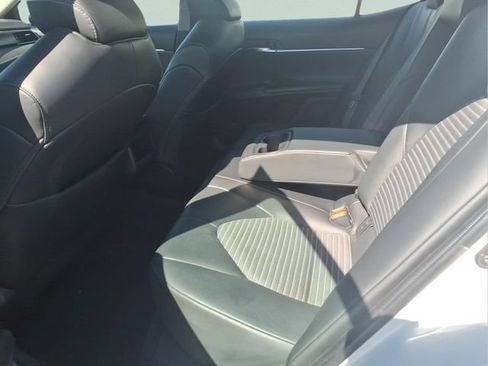 Used 2023 Toyota Camry SE FWD image 22