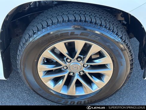 Used 2019 Lexus GX 460 Luxury image 11