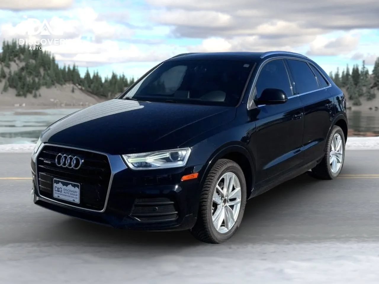 Used 2016 Audi Q3 2.0T Premium Plus w/ Technology Package AWD/4WD image 1