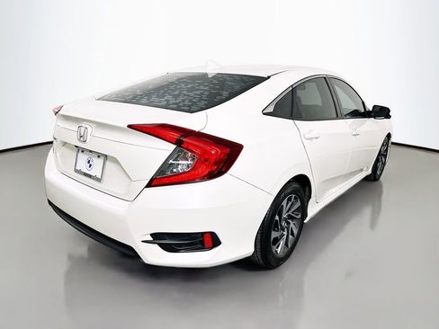 Used 2018 Honda Civic EX image 5