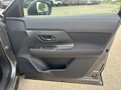 New 2026 Nissan Kicks S FWD image 12
