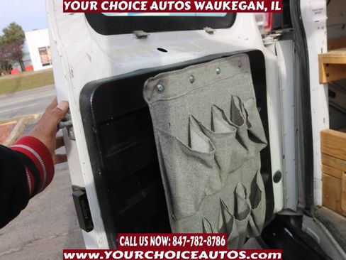 Used 2017 GMC Savana 2500 image 21