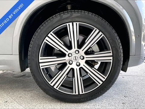 Used 2024 Volvo XC90 T8 Plus w/ Protection Package Premier AWD/4WD image 10