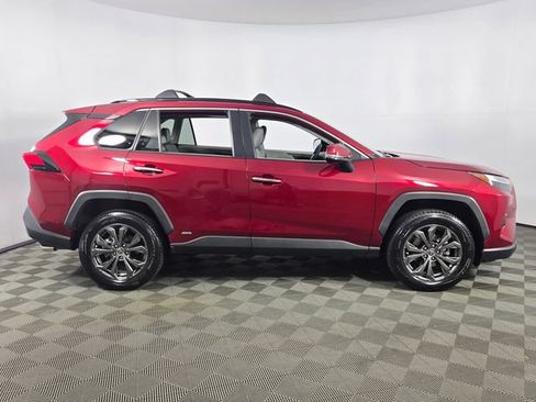 Used 2022 Toyota RAV4 Limited AWD/4WD image 11