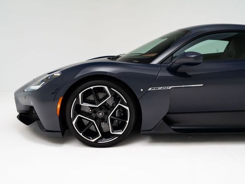 Used 2023 Maserati MC20 Coupe RWD image 9