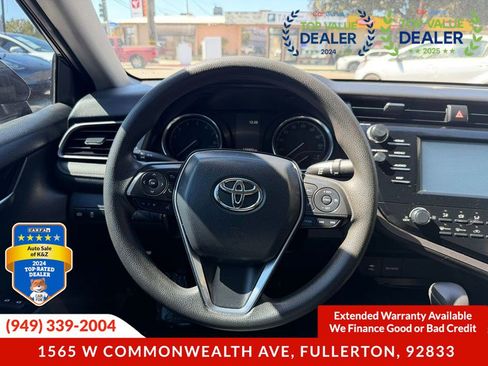 Used 2019 Toyota Camry LE FWD image 30