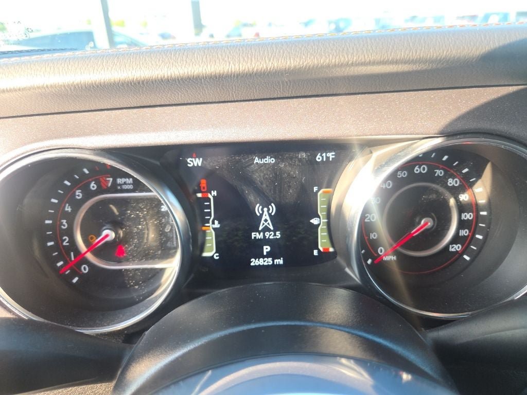 Used 2022 Jeep Gladiator Mojave w/ Cold Weather Group AWD/4WD image 15