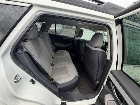 Used 2025 Subaru Outback Premium w/ Popular Package #1A AWD/4WD image 15