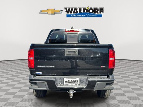 Used 2022 Chevrolet Colorado LT w/ LT Convenience Package image 5
