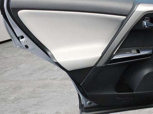 Certified 2016 Toyota RAV4 Limited image 20