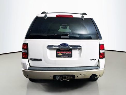 Used 2008 Ford Explorer Eddie Bauer image 7