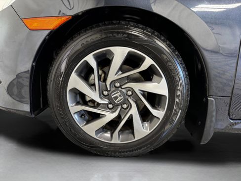 Used 2017 Honda Civic EX image 48