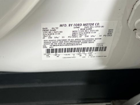 Used 2022 Ford Explorer XLT AWD/4WD image 31
