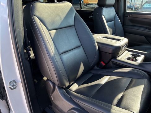 Used 2022 Chevrolet Tahoe Z71 w/ Luxury Package image 61