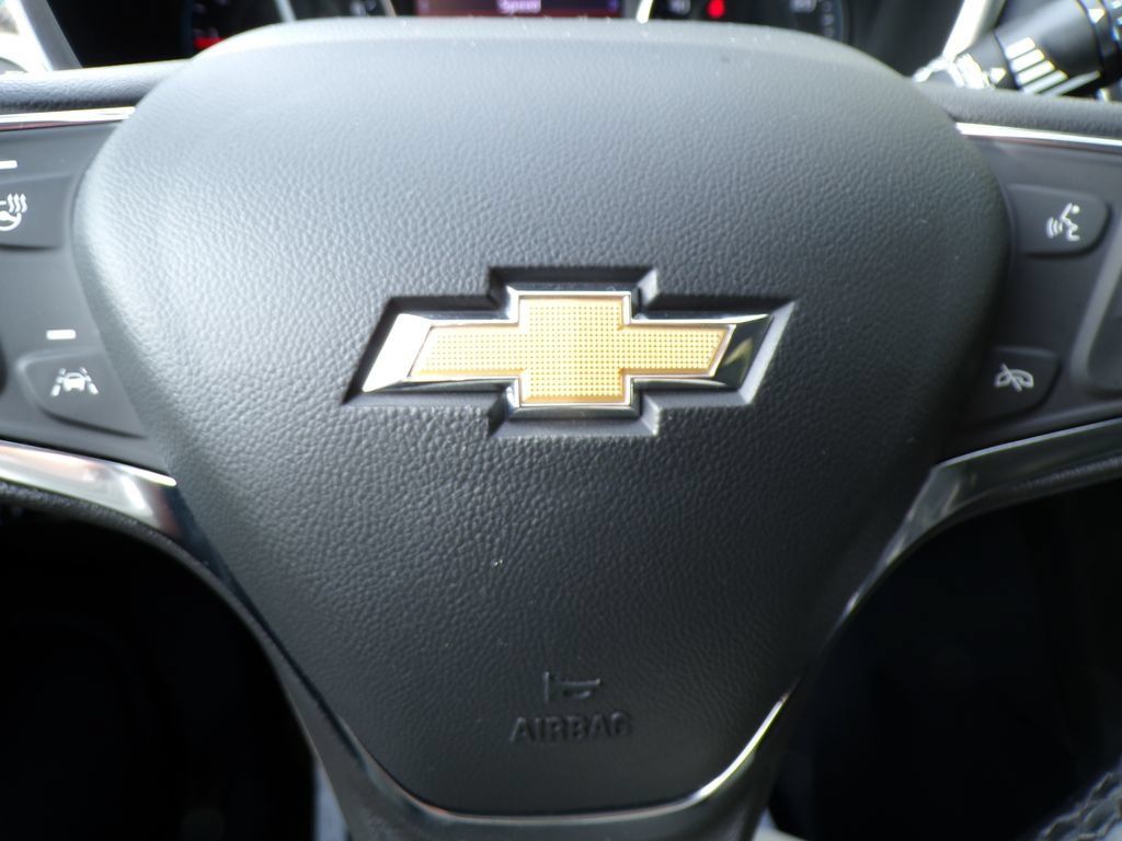 Used 2024 Chevrolet Equinox Premier AWD/4WD image 32