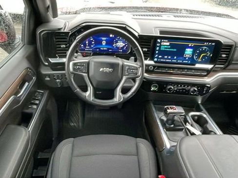 Used 2023 Chevrolet Silverado 1500 RST AWD/4WD image 14