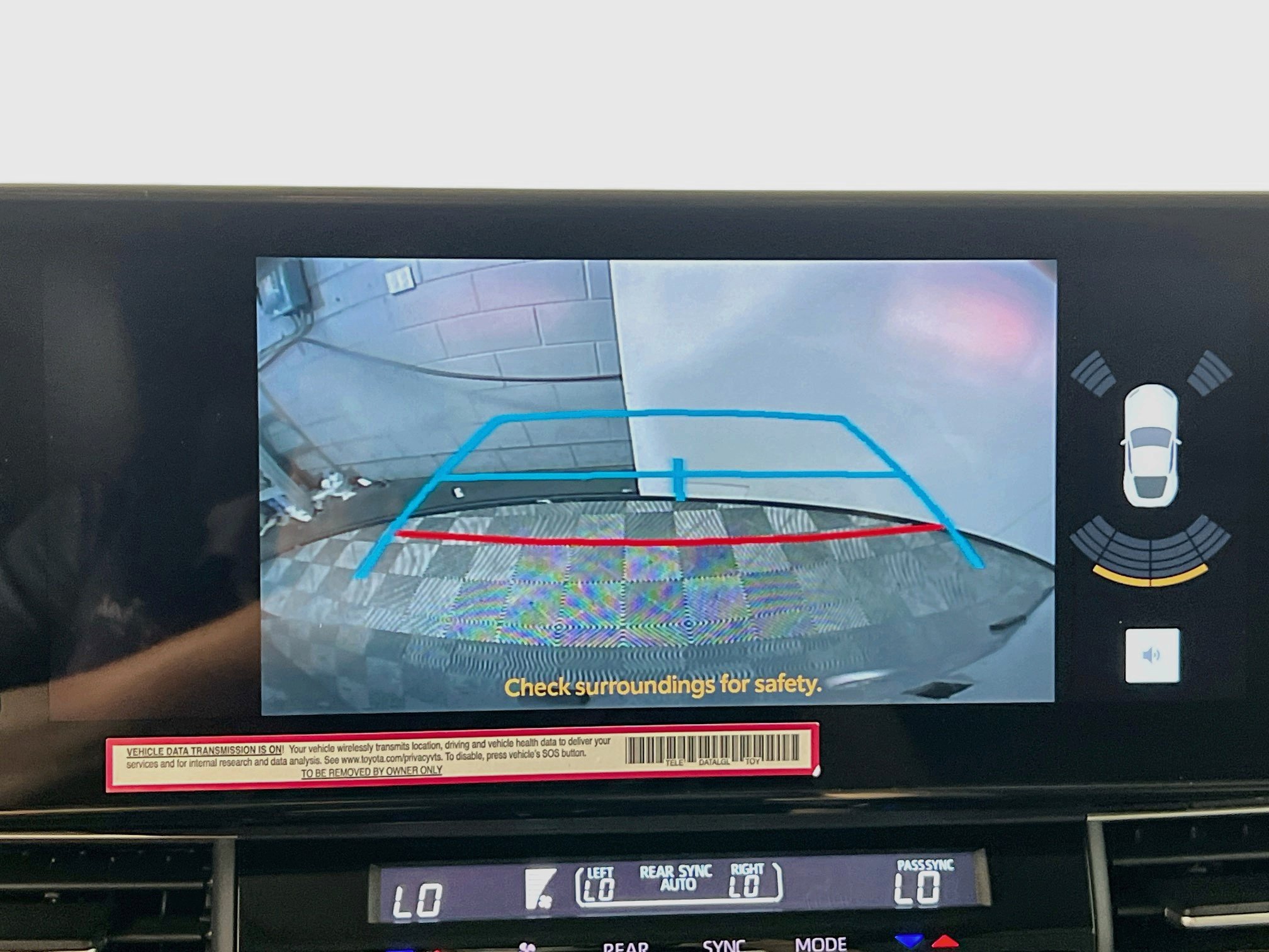 Used 2025 Toyota Sienna XLE w/ XLE Plus Package FWD image 28