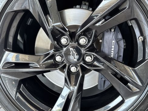 Certified 2020 Chevrolet Camaro SS image 7