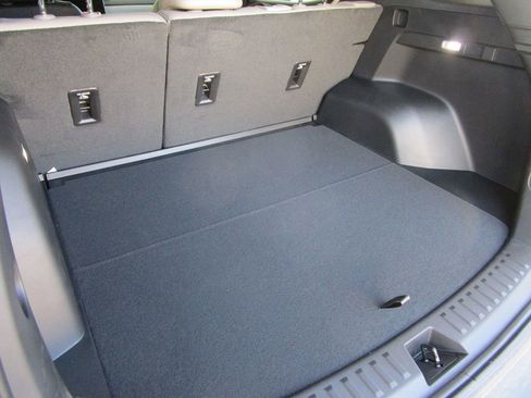 New 2026 GMC Terrain Elevation image 12