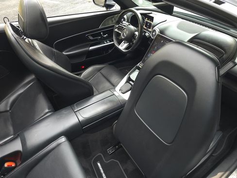 Used 2022 Mercedes-Benz SL 55 AMG 4MATIC image 24