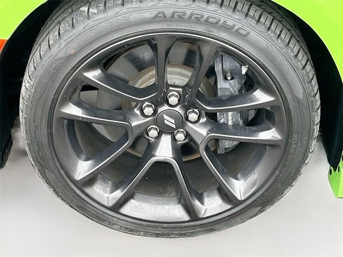 Used 2023 Dodge Charger Scat Pack w/ Harman/Kardon Audio Group image 32