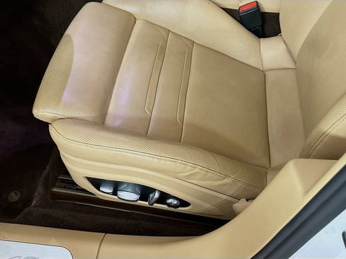 Used 2018 Porsche Panamera 4S AWD/4WD image 9
