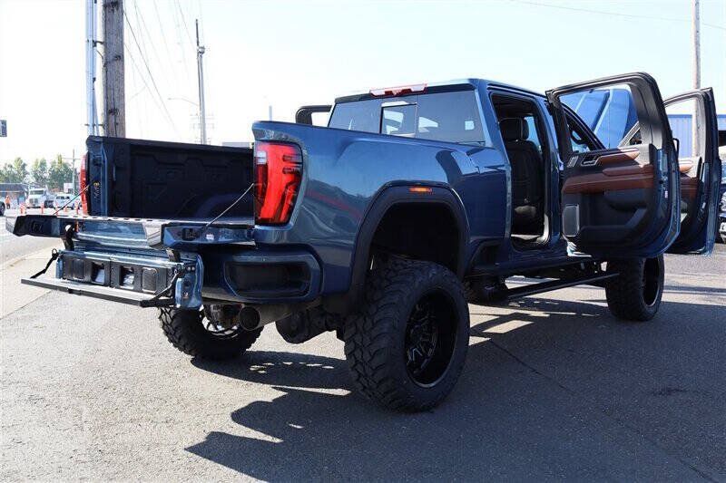 Used 2026 GMC Sierra 3500 Denali Ultimate AWD/4WD image 41