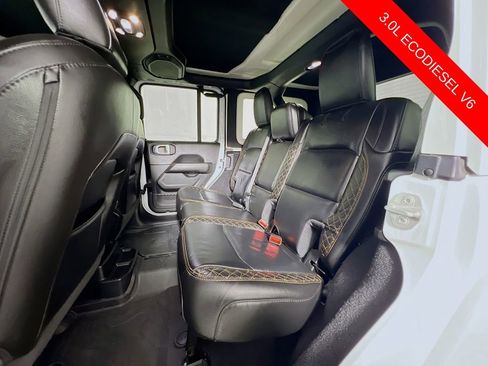 Used 2021 Jeep Wrangler Unlimited Sahara AWD/4WD image 25