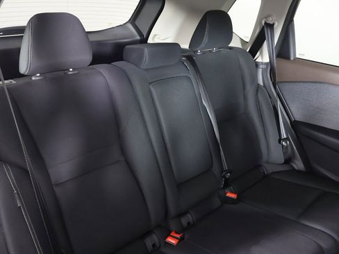 Used 2023 Nissan Rogue S image 29