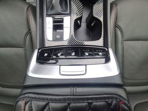 Used 2024 Hyundai Santa Cruz Limited image 35