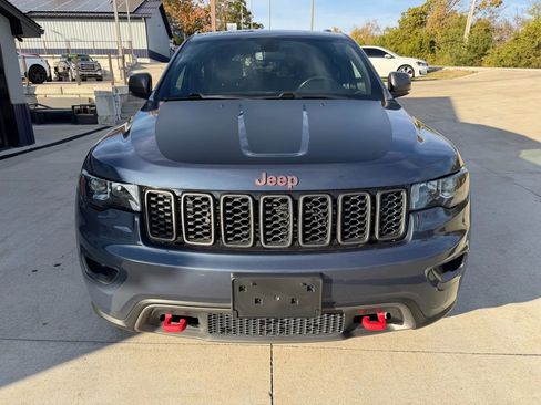 Used 2020 Jeep Grand Cherokee Trailhawk image 4