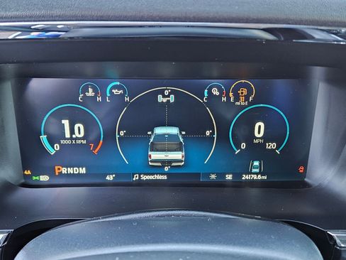 Used 2023 Ford F150 Lariat w/ Trailer Tow Package image 24