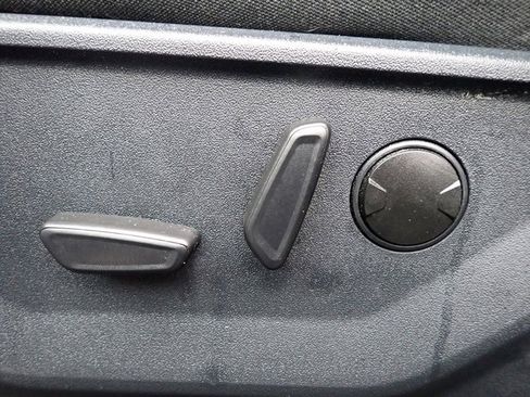 Certified 2023 Ford F150 XLT w/ Equipment Group 302A High image 24