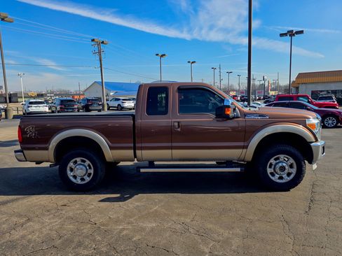 Used 2012 Ford F250 Lariat w/ Chrome Pkg image 23