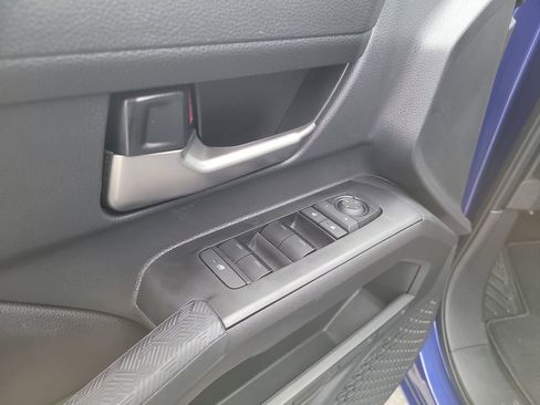 Used 2025 Toyota Tacoma TRD Off-Road image 14